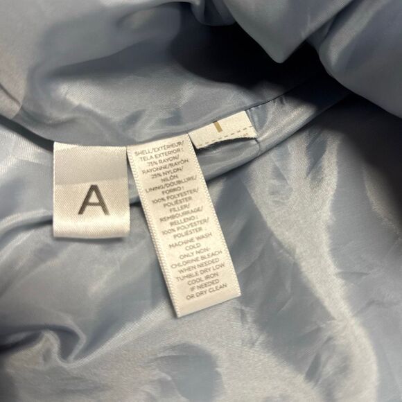 Loft Womens Crushed Velvet Blue Puffer Vest Size Small - Picture 5 of 5